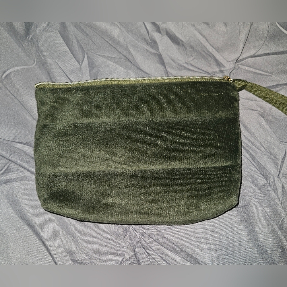 Faux Fur Makeup Bag in Dark Green *new*